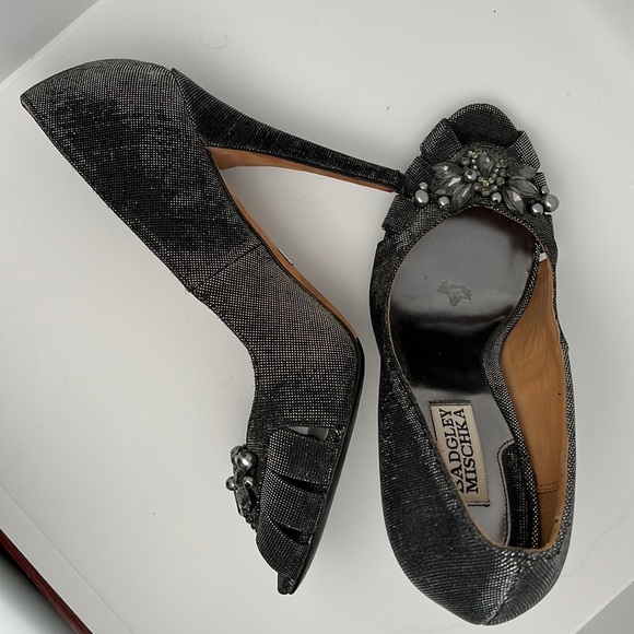 Badgley Mischa Monique Metallic Black Jeweled Peep Toe Heels Shoes Size 7.5 - Picture 11 of 14